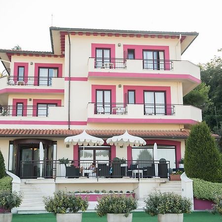Hotel Levante Fossacesia Exterior photo